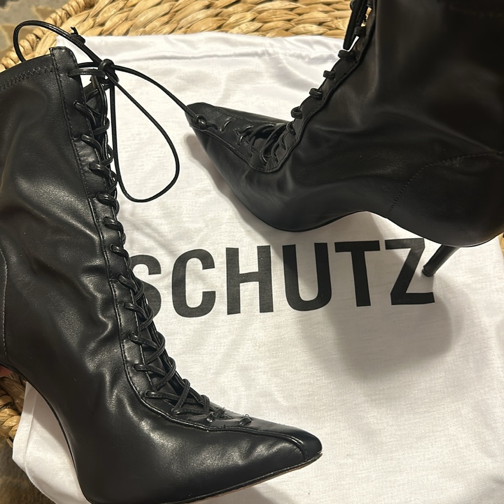 Schutz heeled boots - Picture 3 of 3